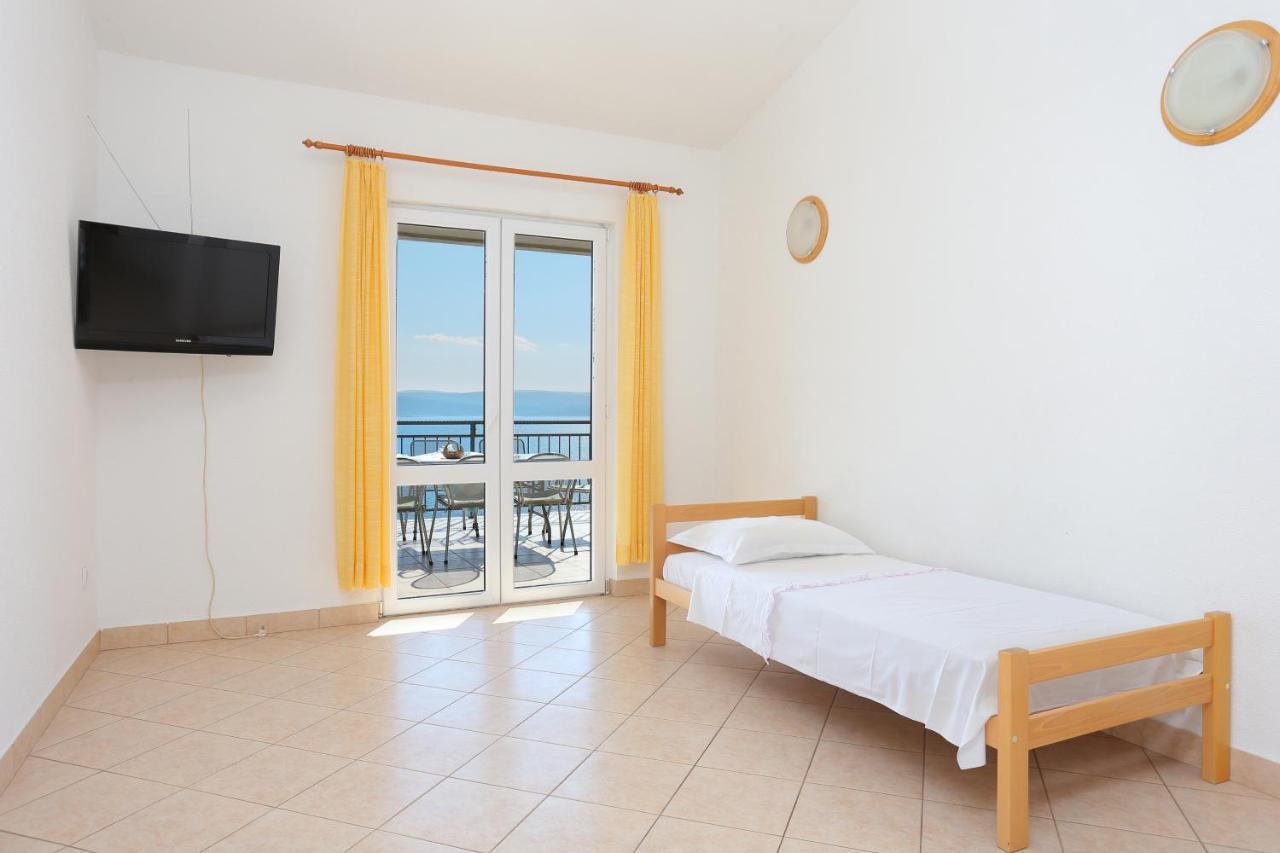 Apartments With A Parking Space Brela, Makarska - 6043 エクステリア 写真